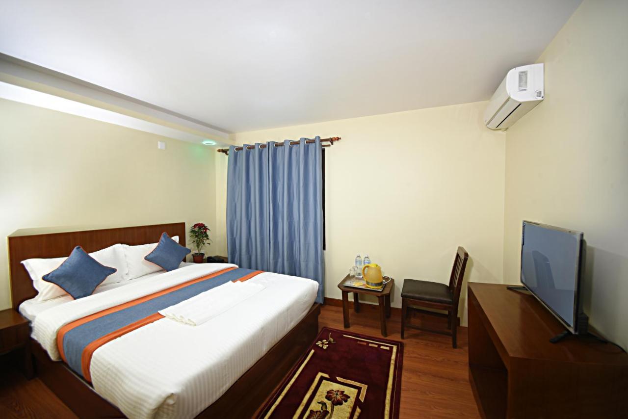 Karma Hotel Nepal Катманду Екстериор снимка