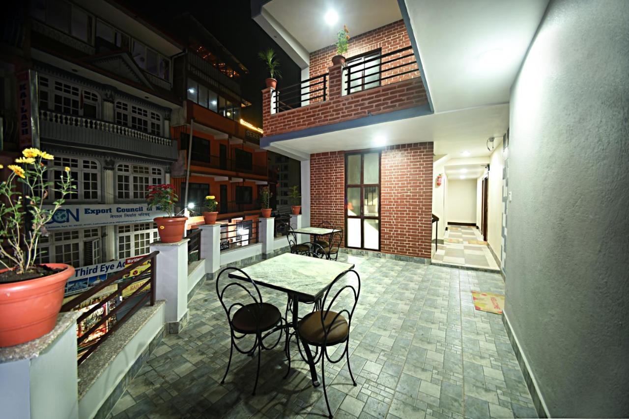 Karma Hotel Nepal Катманду Екстериор снимка