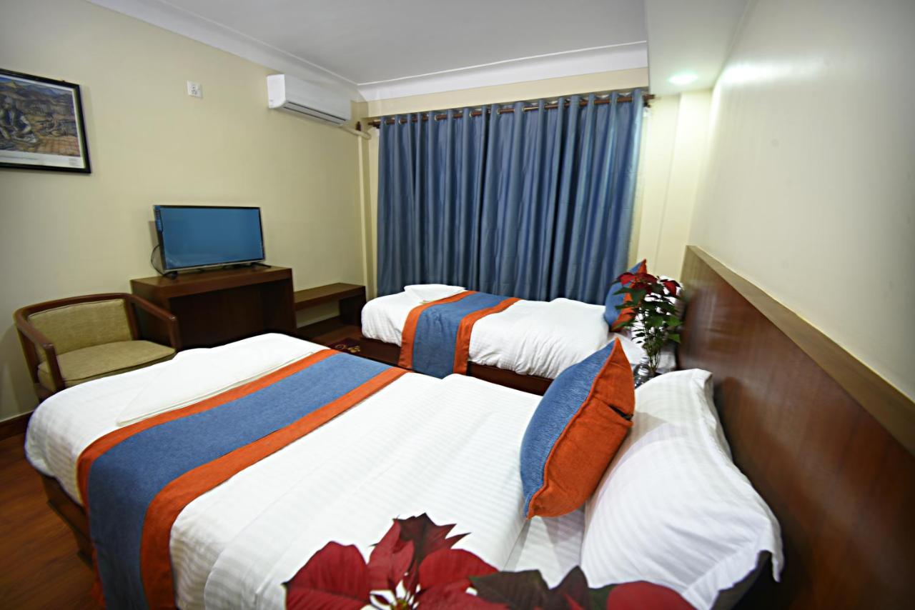 Karma Hotel Nepal Катманду Екстериор снимка