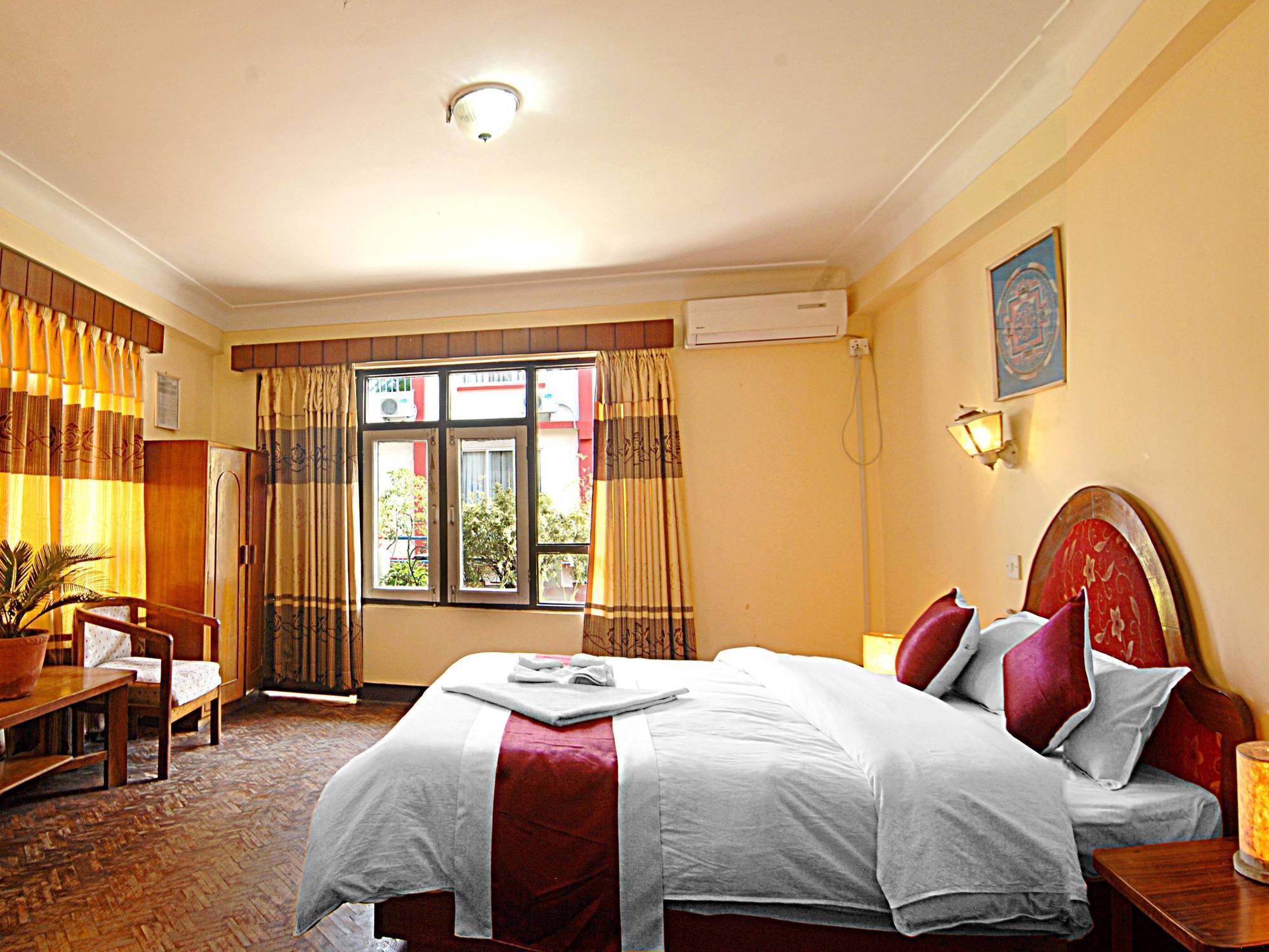 Karma Hotel Nepal Катманду Екстериор снимка